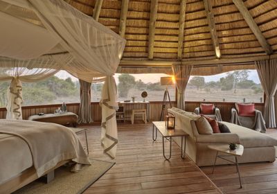 Deluxe Suite Room Interior
